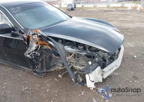 2012 Infiniti M37 z USA, uszkodzony, nr VIN JN1BY1AP4CM334597